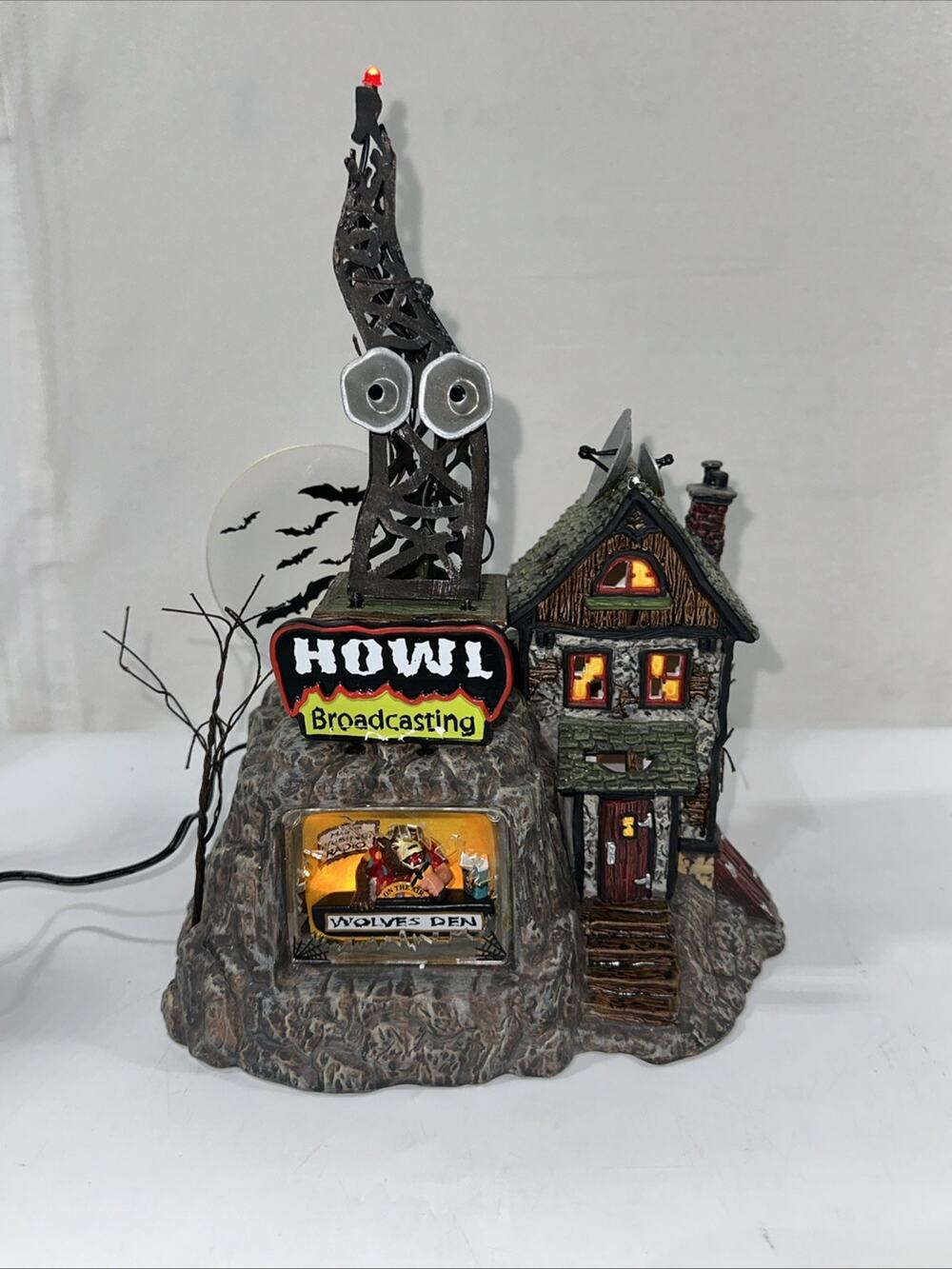 Dept 56 Halloween Light Up House HOWL Radio 2007 Collector Retired Read